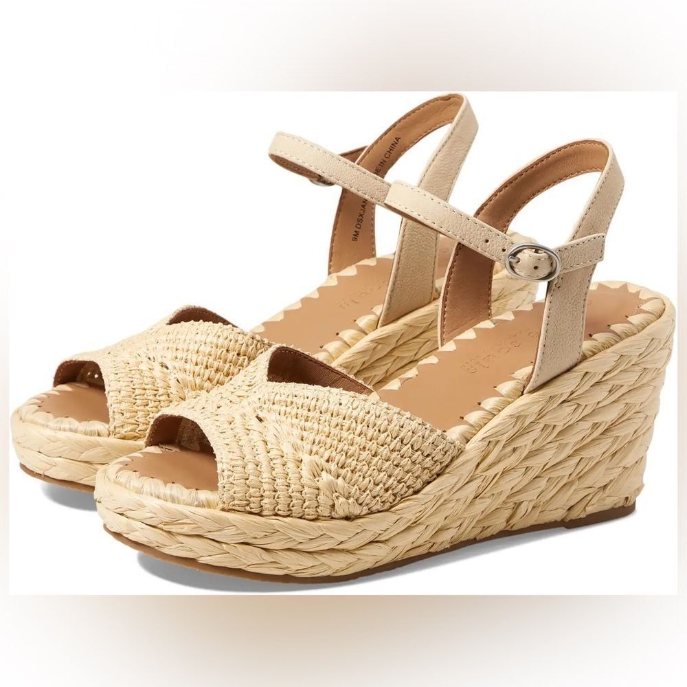 Gentle Souls by Kenneth Cole

Nomi Raffia